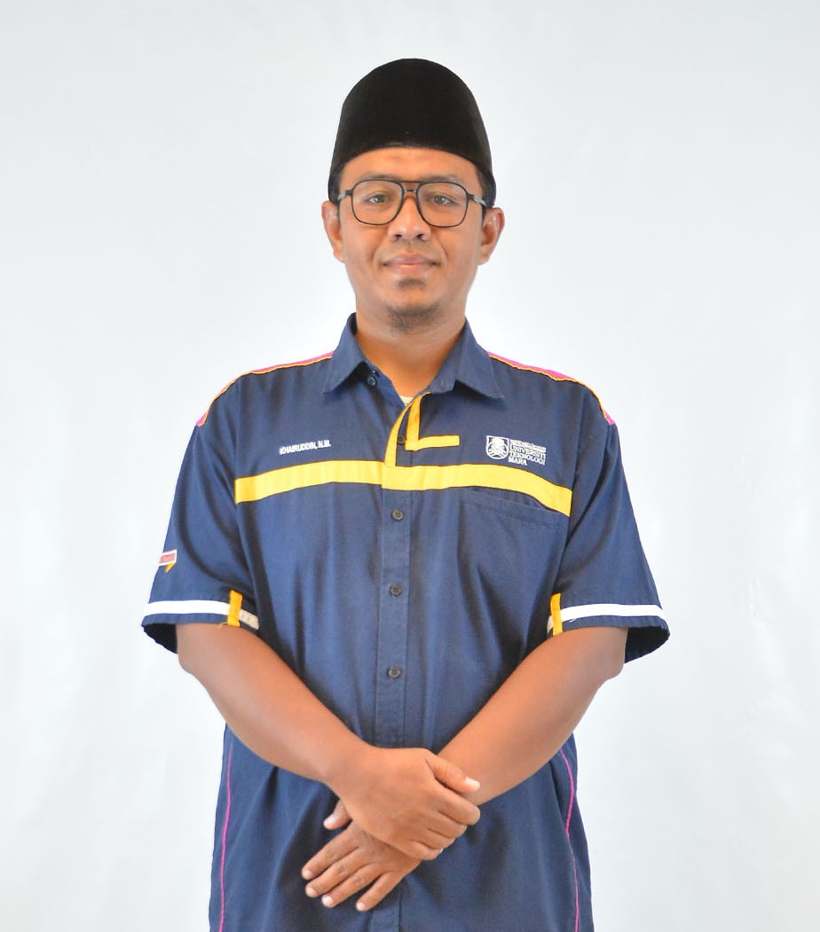 Dr. Ts. Nik Mohd Khairuddin Nik Ismail